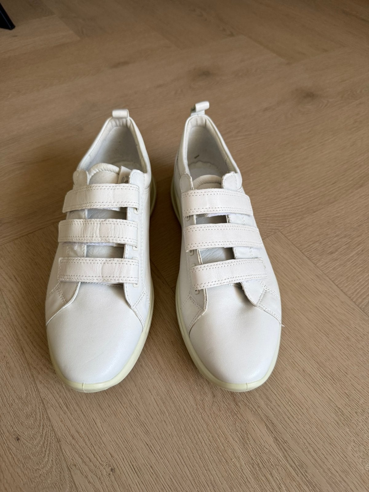Ecco schoenen, Kleding | Dames, Schoenen, Ophalen of Verzenden, Zo goed als nieuw, Sneakers of Gympen