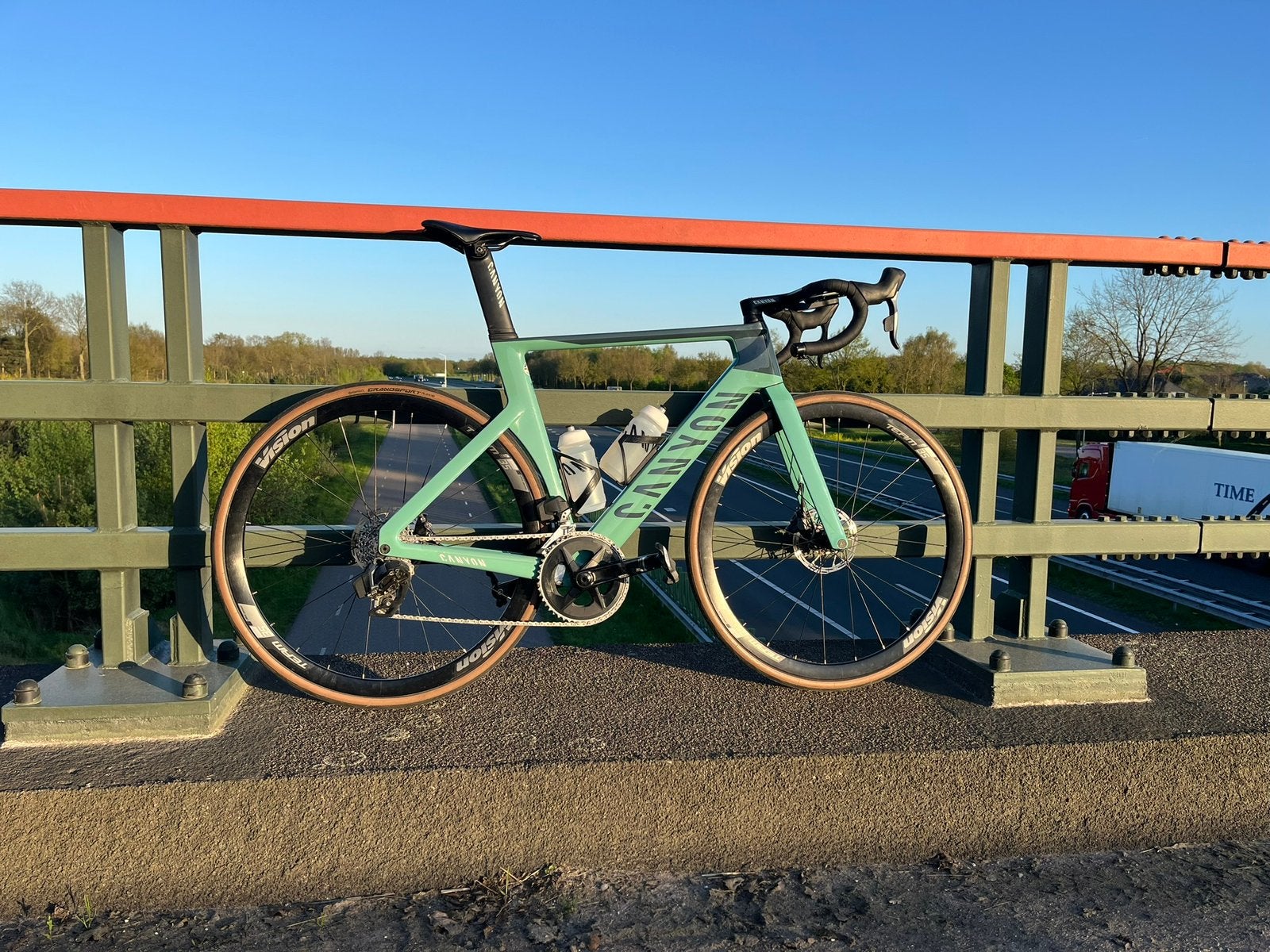 Canyon Aeroad CF SLX 8 2022 M, Gebruikt, Carbon, Meer dan 20 versnellingen, Schijfrem