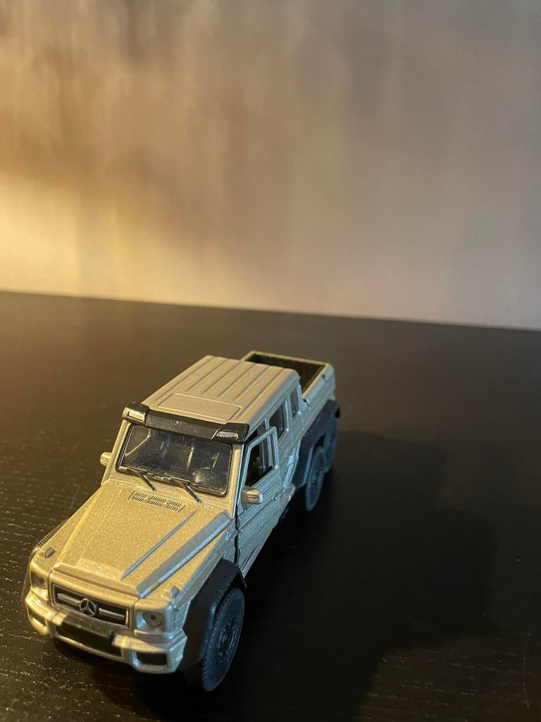 Welly mercedes, Ophalen of Verzenden, Zo goed als nieuw, Auto, Overige merken