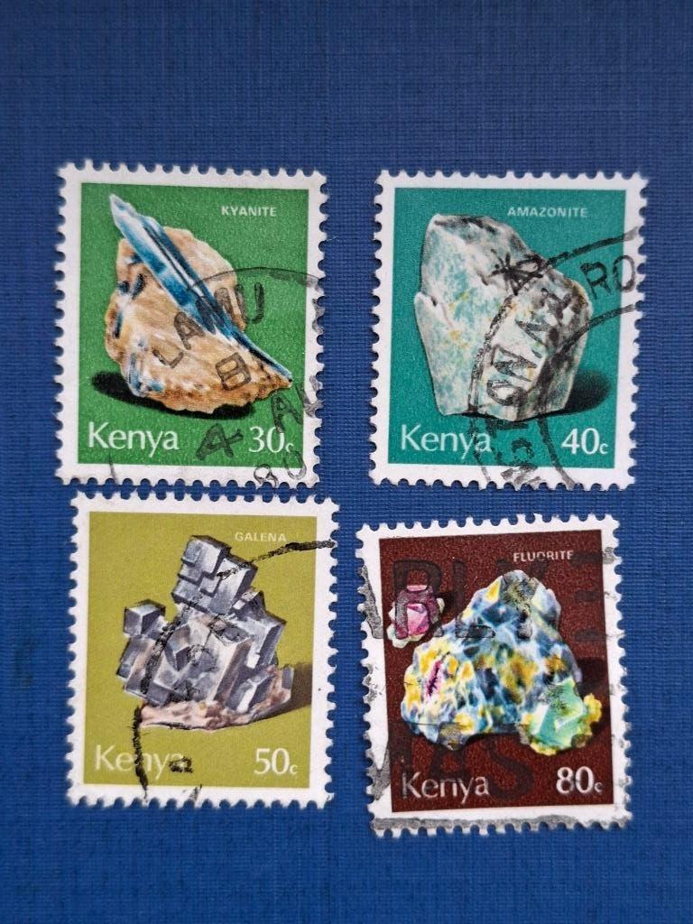 Postzegel Kenia 1977 4 zegels Mineralen 10-05, Ophalen of Verzenden, Overige landen, Gestempeld