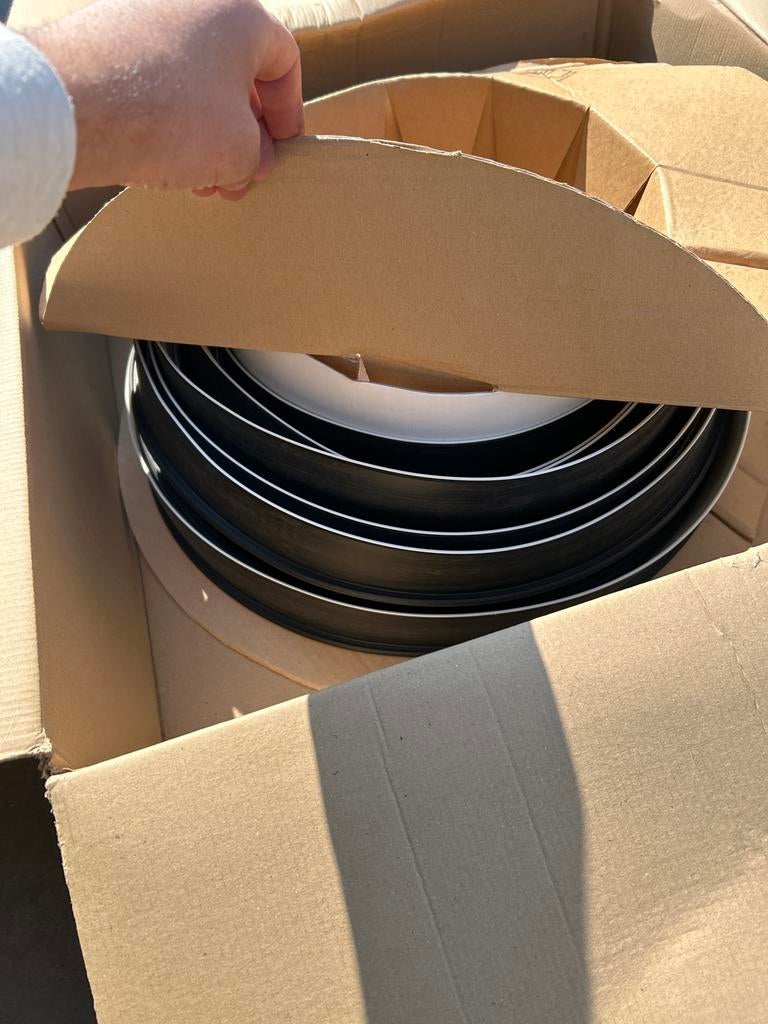Rubbers voor daken en veranda's - Nieuw en gebruikt, Ophalen, Kunststof, Gebruikt, Zwart
