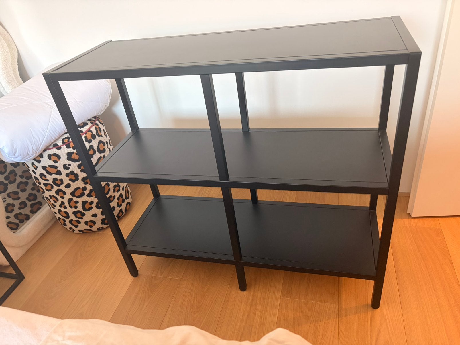Kastje van Staal, Huis en Inrichting, Tafels | Sidetables, Zo goed als nieuw, 25 tot 50 cm, Rechthoekig, Ophalen