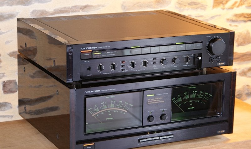 Gevraagd: Onkyo P-308 / M-508 voor en eindversterker, Gebruikt, Ophalen of Verzenden, 120 watt of meer, Stereo