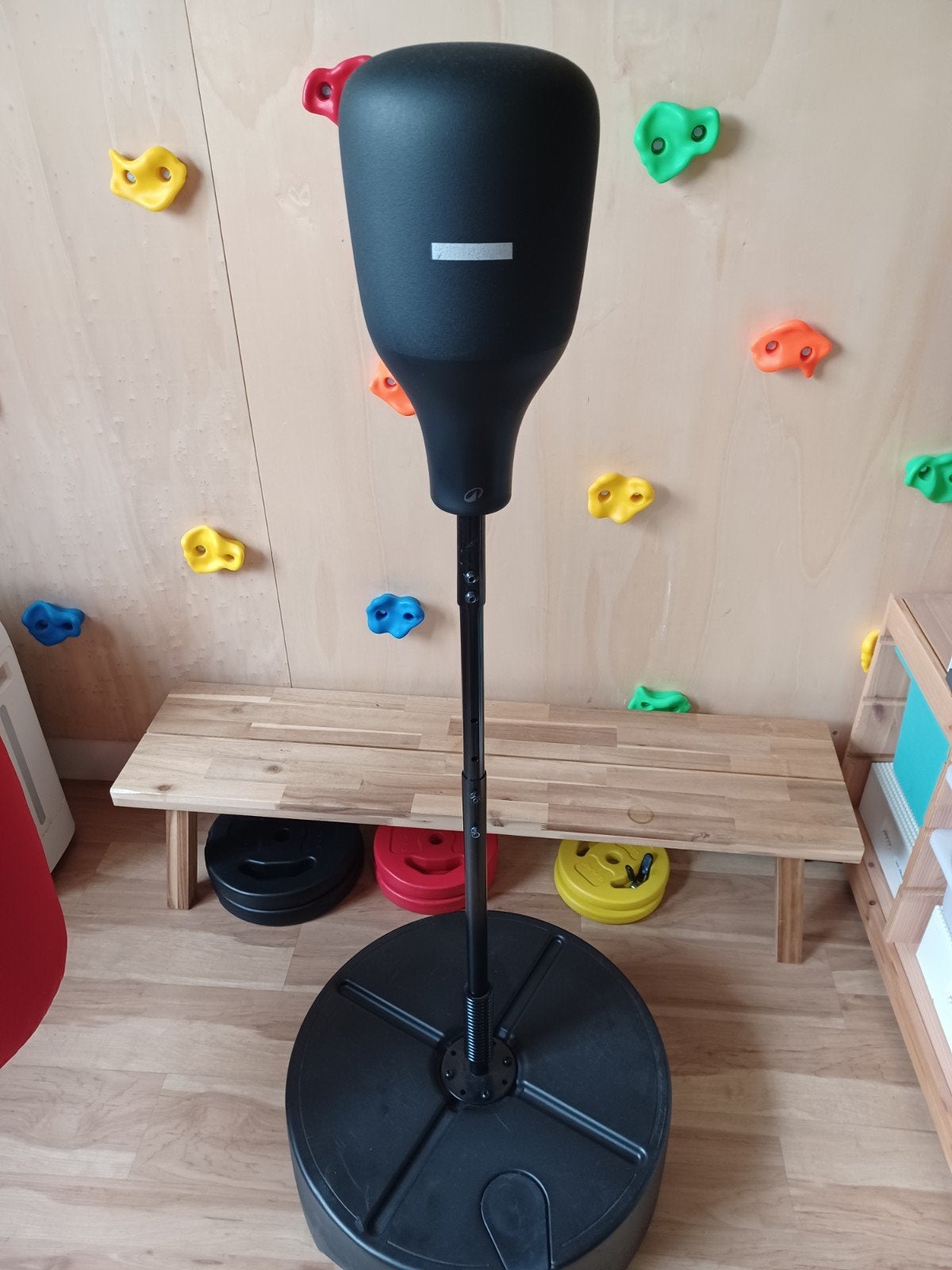 DOMYOS Boksbal met verzwaarbare sokkel zwart
Boksbal met ve, Sport en Fitness, Ophalen, Zo goed als nieuw, Bokszak