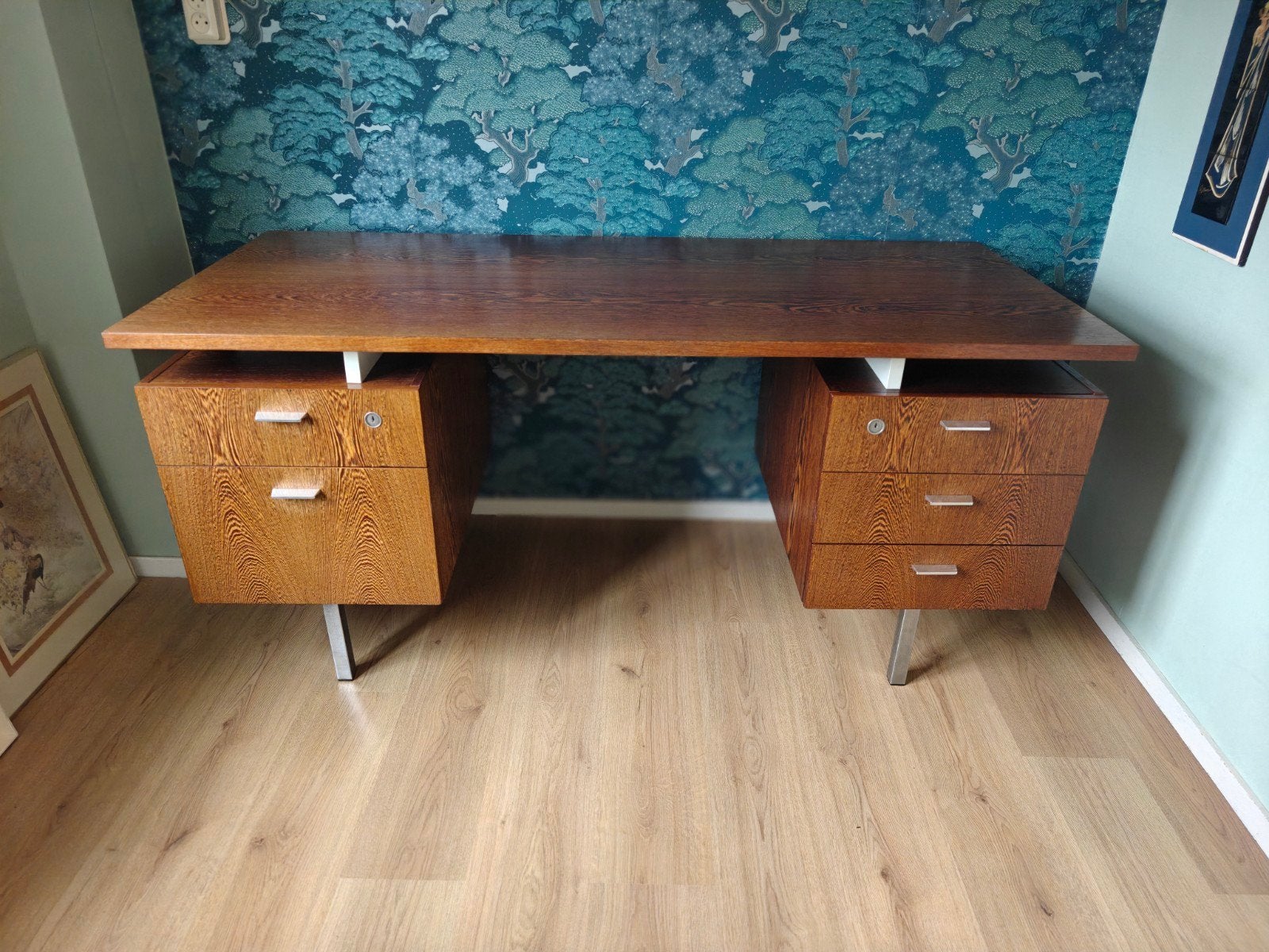 Vintage Bureau Jaren '60, Wengé, Stijl Fristho, Gebruikt, Met lades, Ophalen of Verzenden, Overige merken