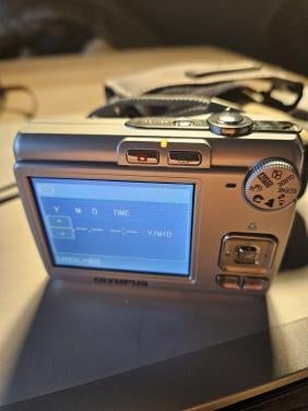 Werkende mooie vintage Olympus X 775 digitale Zoomcamera...., Ophalen of Verzenden, Zo goed als nieuw, Easypix