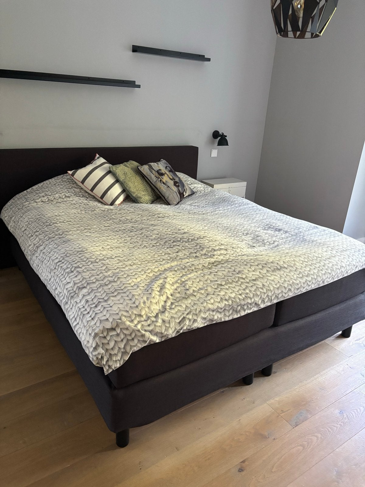 Boxspring met nachtkastjes - Tweepersoonsbed, Huis en Inrichting, Ophalen, Gebruikt, Zwart, Tweepersoons