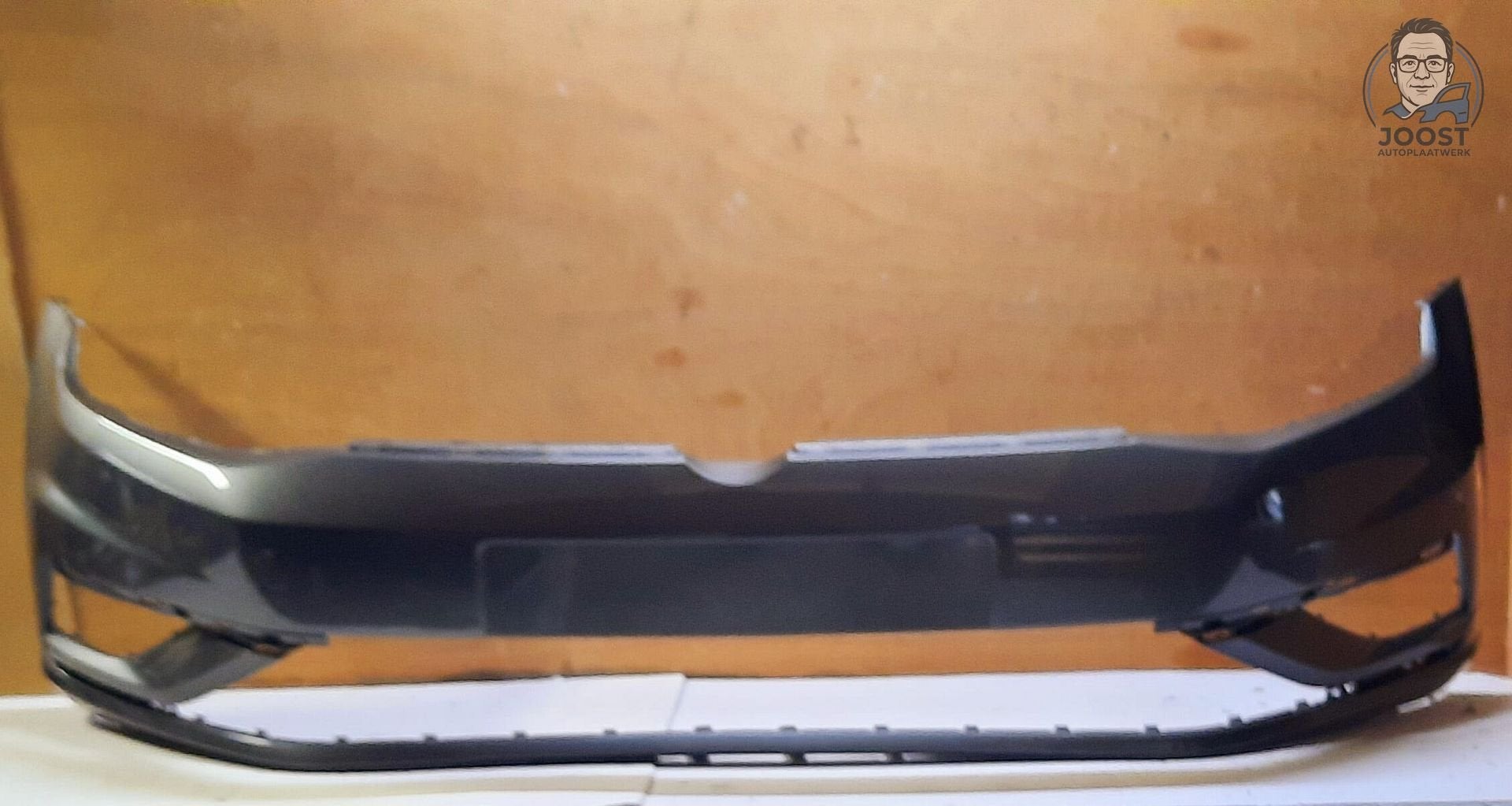 Voorbumper org. nieuw VW Golf 7.5 v.a '17 Indium Grey LR7H, Herkomst onderdeel bekend, Nieuw, Ophalen of Verzenden, Bumper