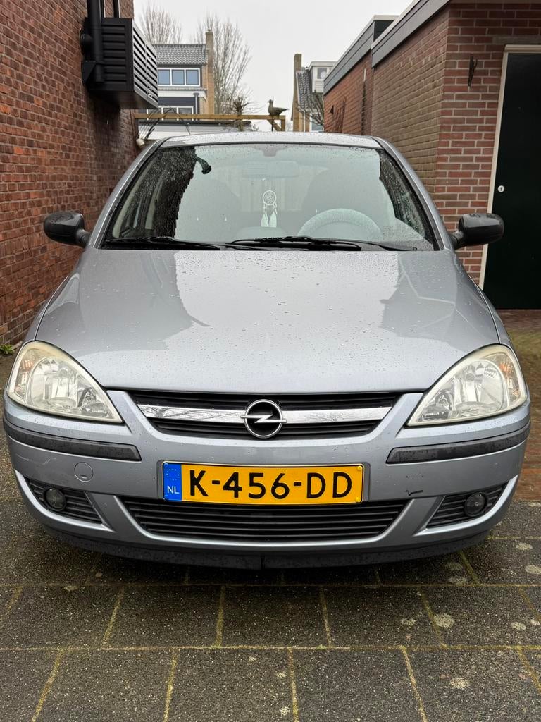 Opel Corsa 1.2 16V Twinport 5D 2004 Grijs, Auto's, Voorwielaandrijving, 31 €/maand, 4 cilinders, 1229 cc