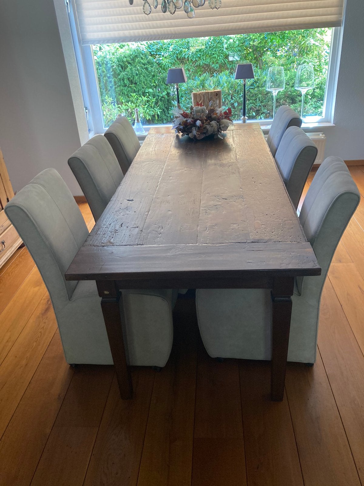 Grote donker  houten teak houten tafel met 6 stoelen, Ophalen, Gebruikt, 4 tot 6 stoelen