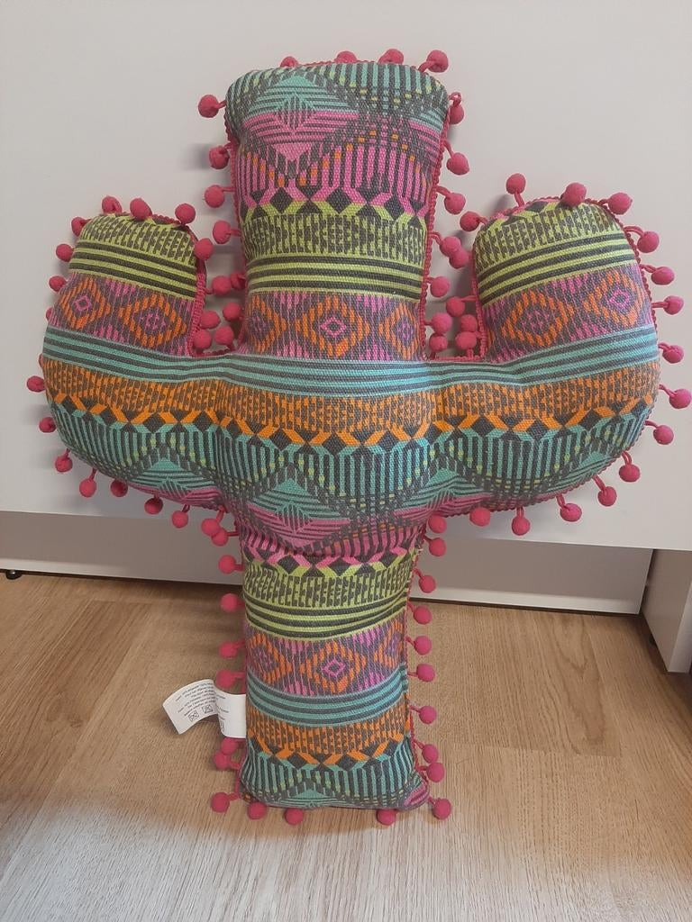Cactus kussen 45 cm xenos, Huis en Inrichting, Woonaccessoires | Kussens, Ophalen of Verzenden