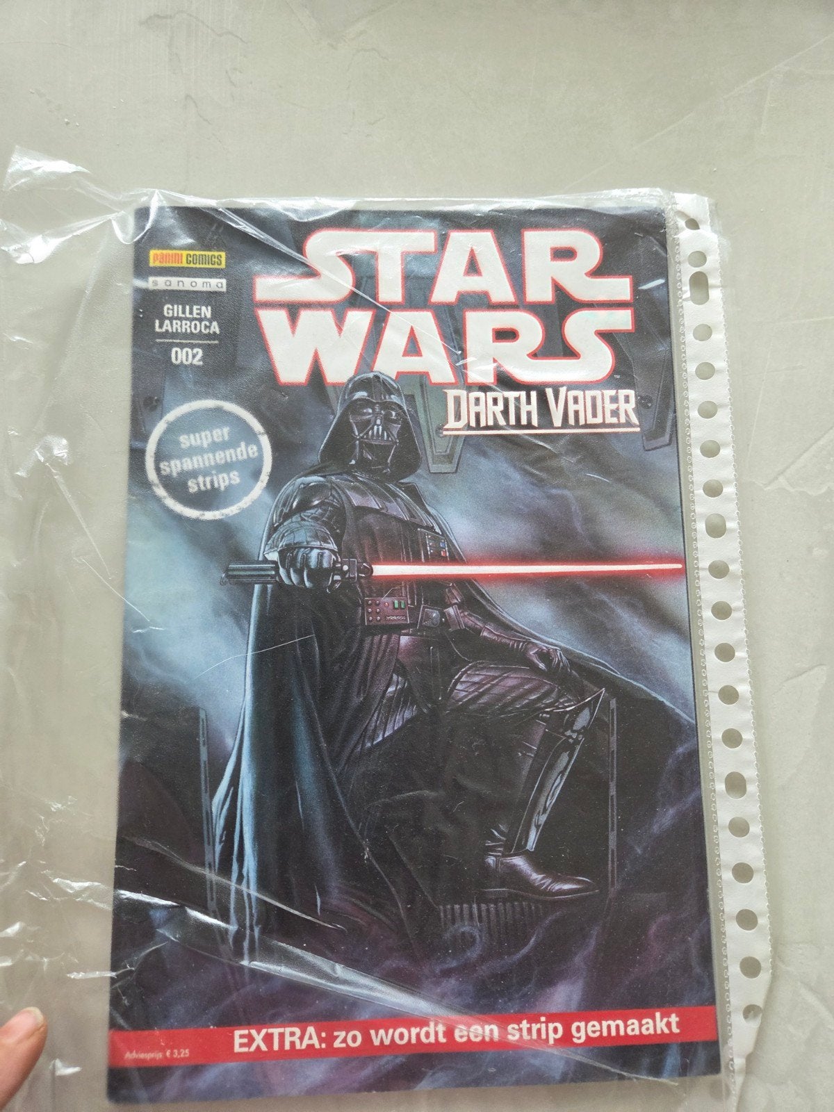 Star Wars Darth Vader Comic - Nummer 002, Eén stripboek, Ophalen of Verzenden, Zo goed als nieuw, Gillen, Larroca