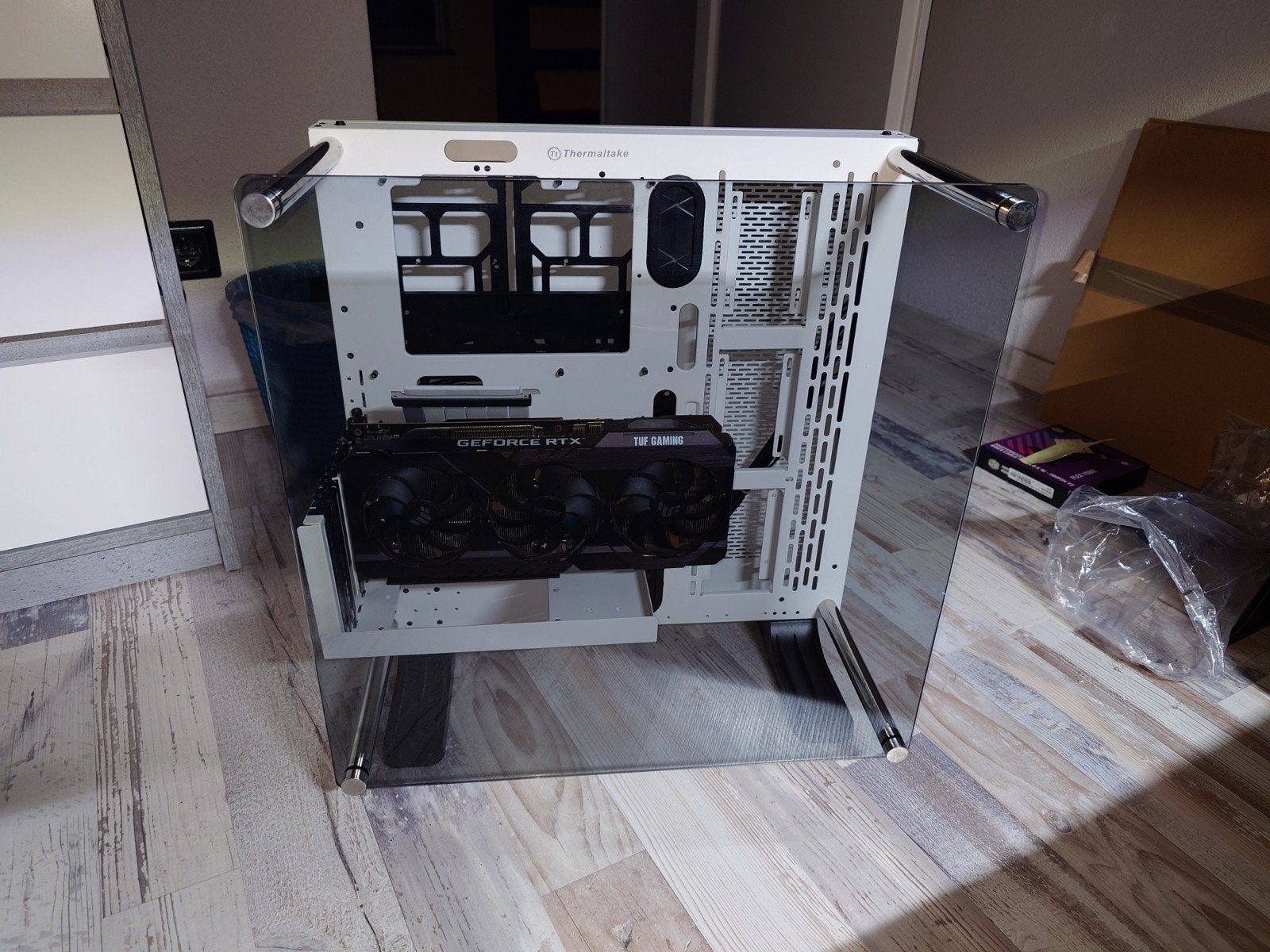 Thermaltake Core P3 | Snow Edition | PCIe 4.0 riser (wit), Ophalen, Zo goed als nieuw