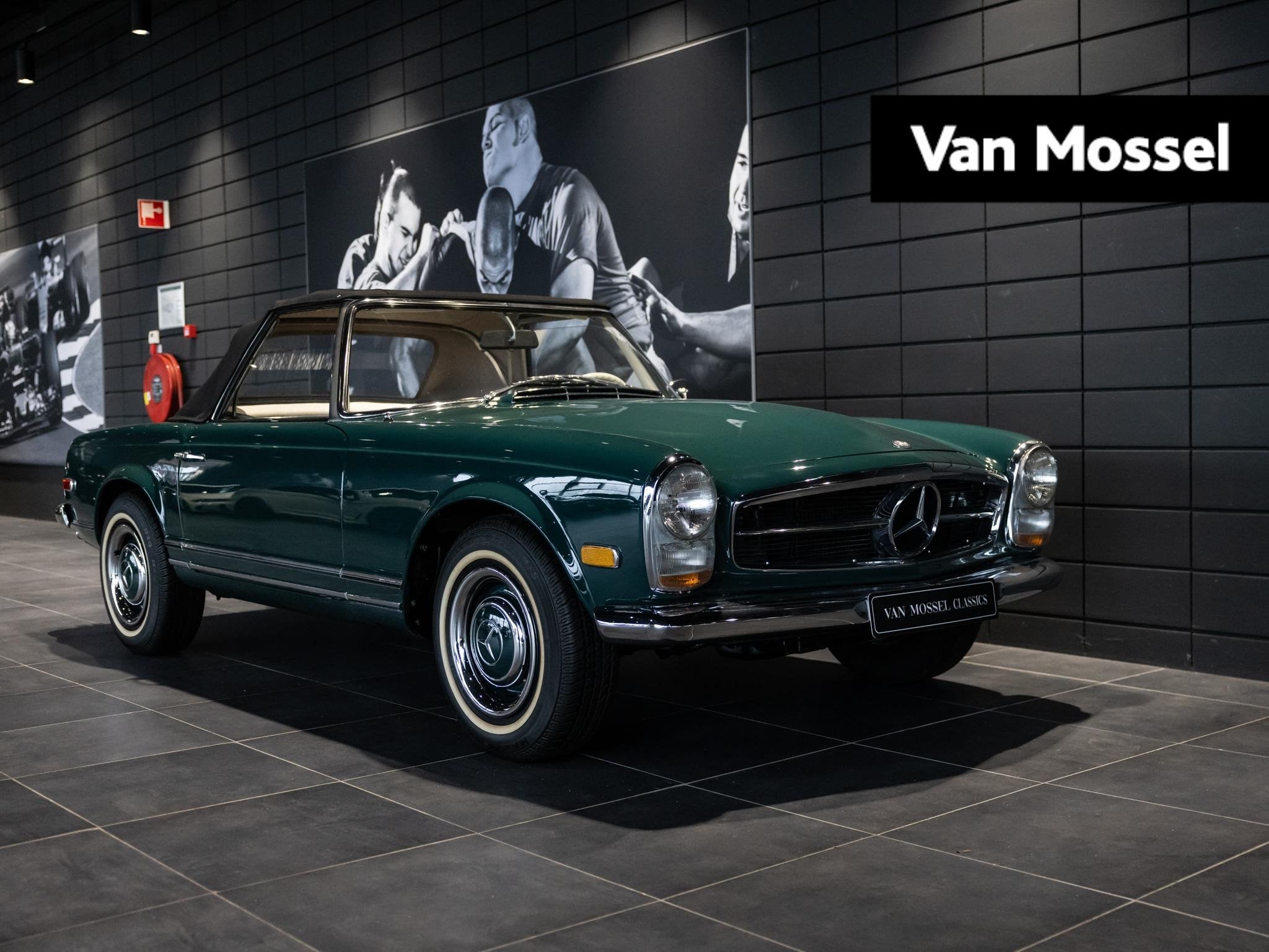 Mercedes-Benz 230 SL W113 Roadster Pagode, Auto's, Automaat, 12 maanden, Achterwielaandrijving, Gebruikt