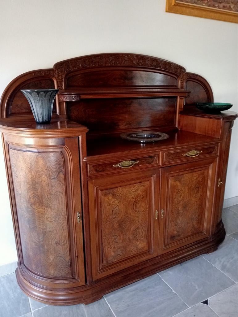 Louis Majorelle dining room furniture, Ophalen