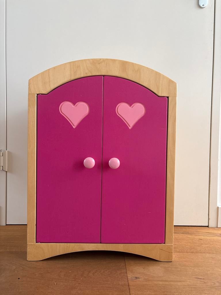 Poppenkledingkastje van Dijk Toys - Roze met hartjes, Ophalen, Zo goed als nieuw, Meisje
