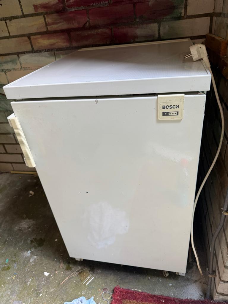 Bosch Vriezer, Witgoed en Apparatuur, Vriezers en Diepvrieskisten, Gebruikt, Minder dan 60 cm, Vrijstaand, Ophalen