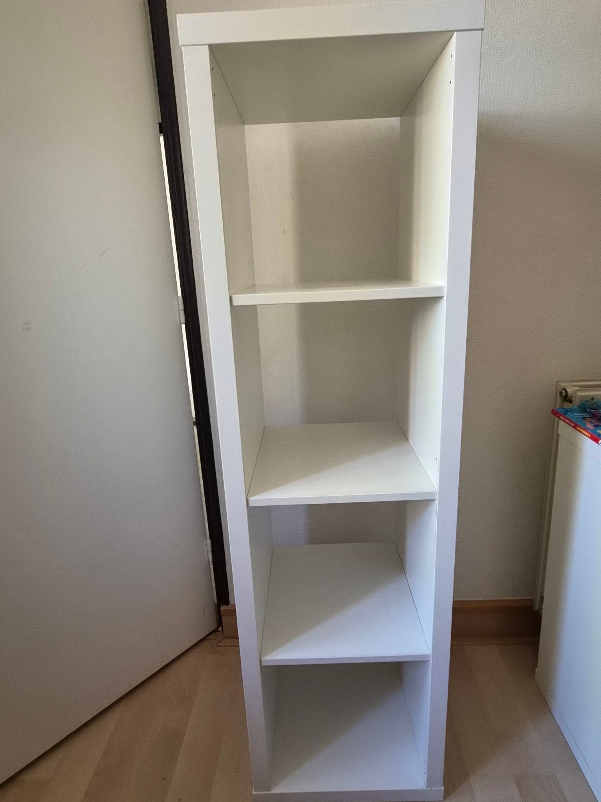 Witte IKEA Kallax kast met 4 vakken, Ophalen, Met plank(en), Minder dan 50 cm, Gebruikt
