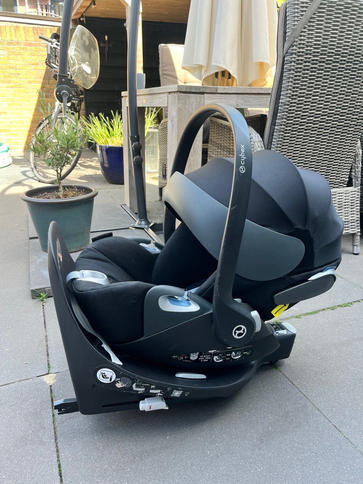 Cybex Aton M i-Size autostoel met base - Zo goed als nieuw, Kinderen en Baby's, Autostoeltjes, Autogordel of Isofix, Verstelbare rugleuning