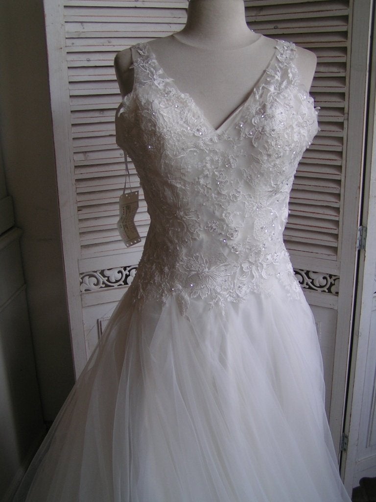 ivoor nieuwe trouwjurk Jarice maat 36 nr ZZ 1028, Verzenden, Nieuw, Wit, Trouwjurk