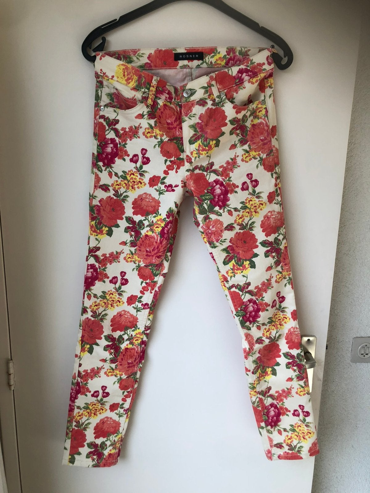 Leuke vrolijke broek van Rosner maat 38, sportief met stijl, Kleding | Dames, Ophalen of Verzenden, Zo goed als nieuw, Maat 38/40 (M)