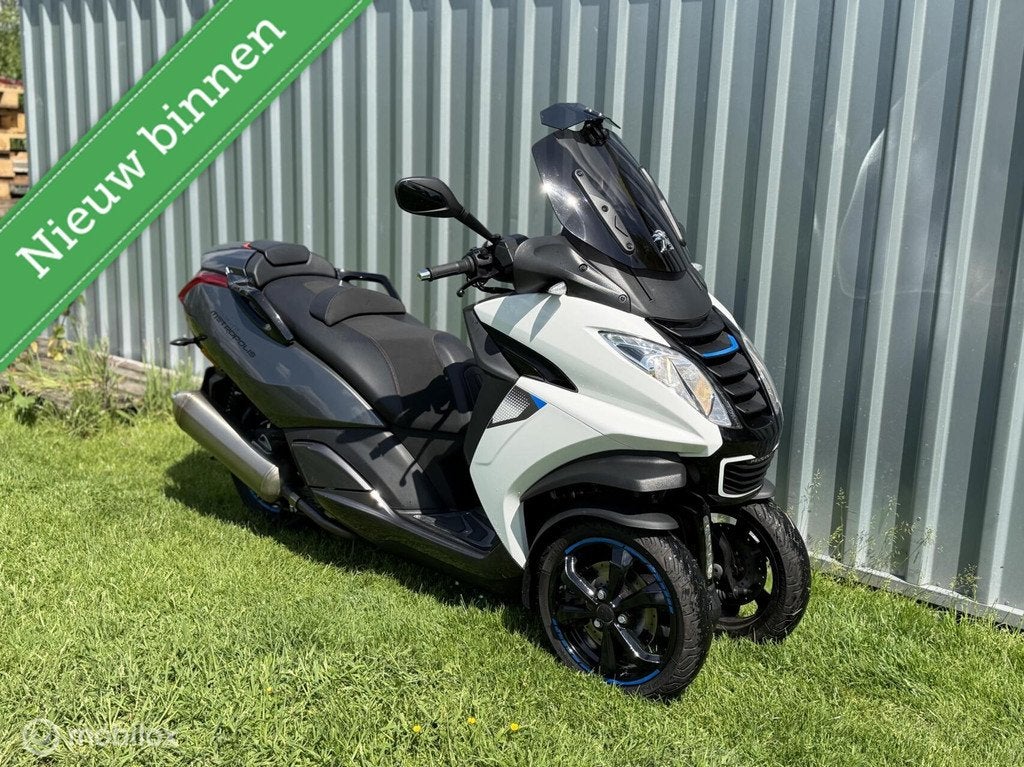 Peugeot Metropolis 400 RS, Scooter, Bedrijf, 399 cc, Traction Control