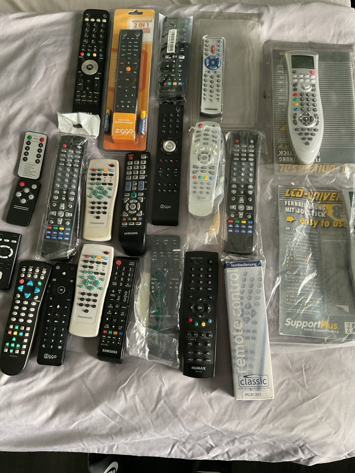Diverse nieuwe afstandsbedieningen (o.a. Ziggo, Samsung, Pan, Ophalen of Verzenden, Nieuw, Universeel, Tv
