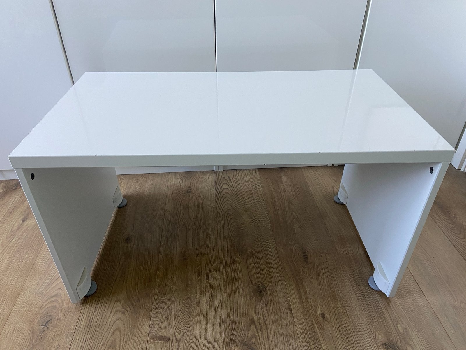 Ikea Småstad kinderbankje/bureautje wit, Ophalen, Gebruikt, Tafel(s)