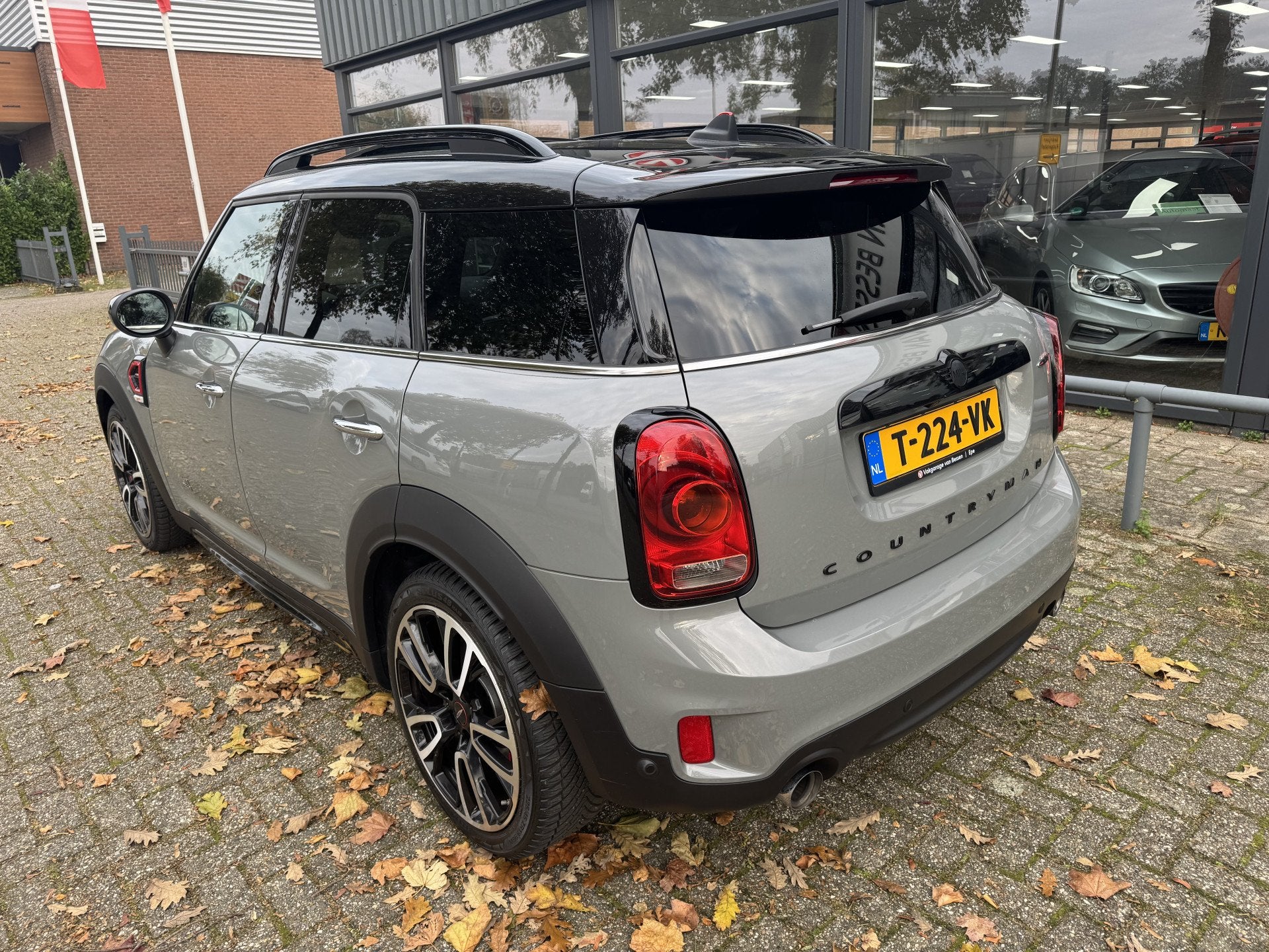MINI Countryman 2.0 John Cooper Works ALL4 White Silver Edit, Auto's, Automaat, Gebruikt, Euro 6, Alcantara