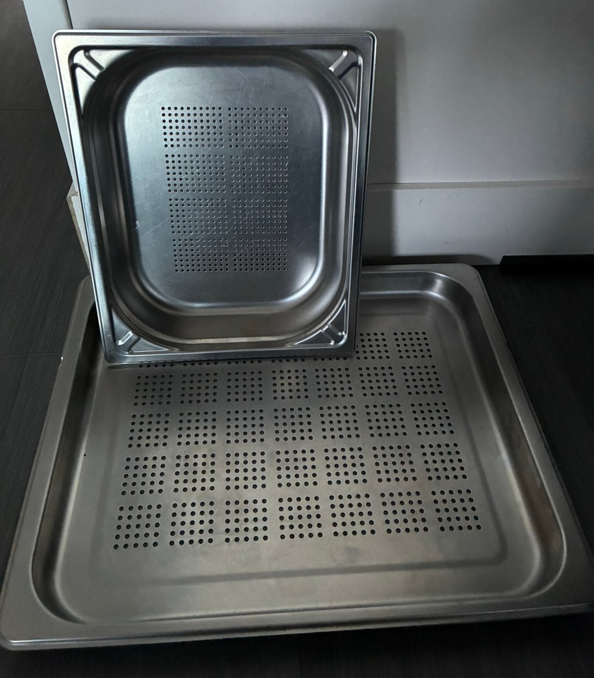 Geperforeerde rvs-schalen voor stoomoven, Ophalen