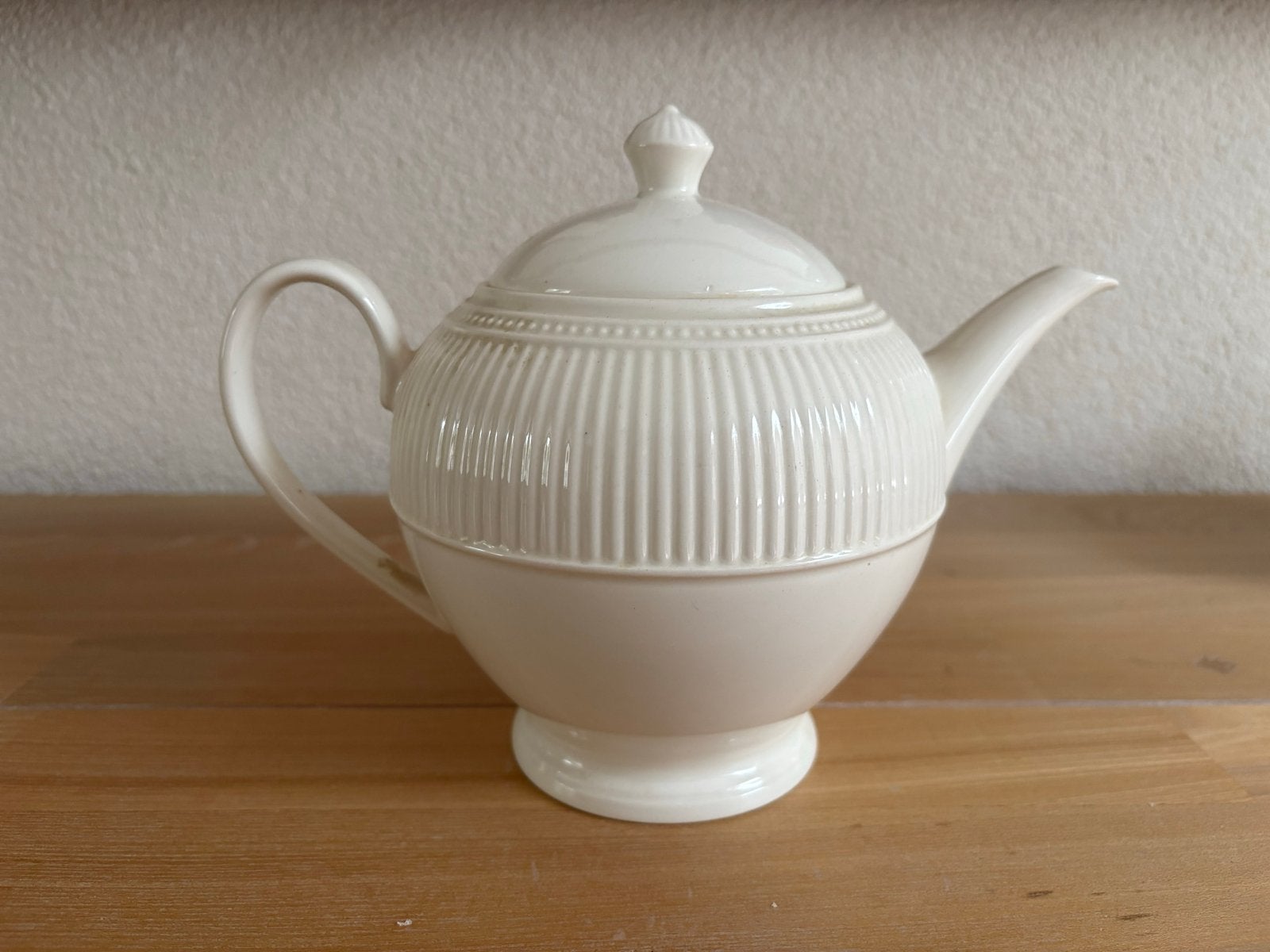 Wedgwood Windsor porseleinen theepot, Huis en Inrichting, Keuken | Servies, Ophalen of Verzenden, Zo goed als nieuw, Porselein