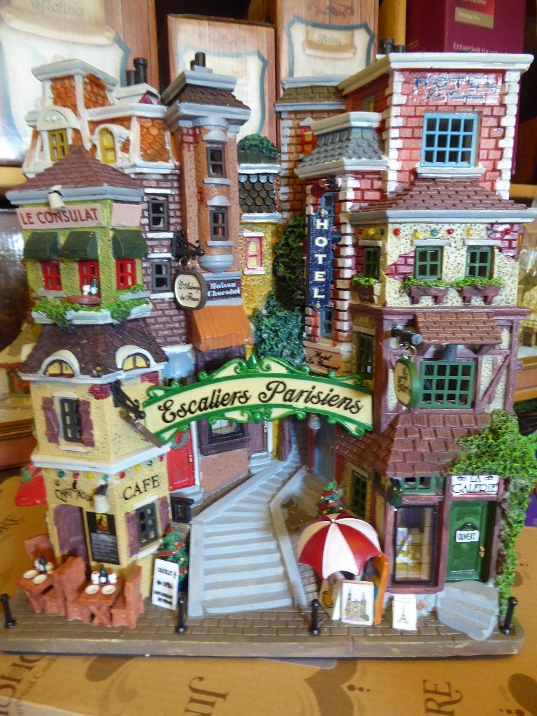 Facade Lemax - Parisian stairs - Ik ruim alles op, Diversen, Kerst, Ophalen, Nieuw