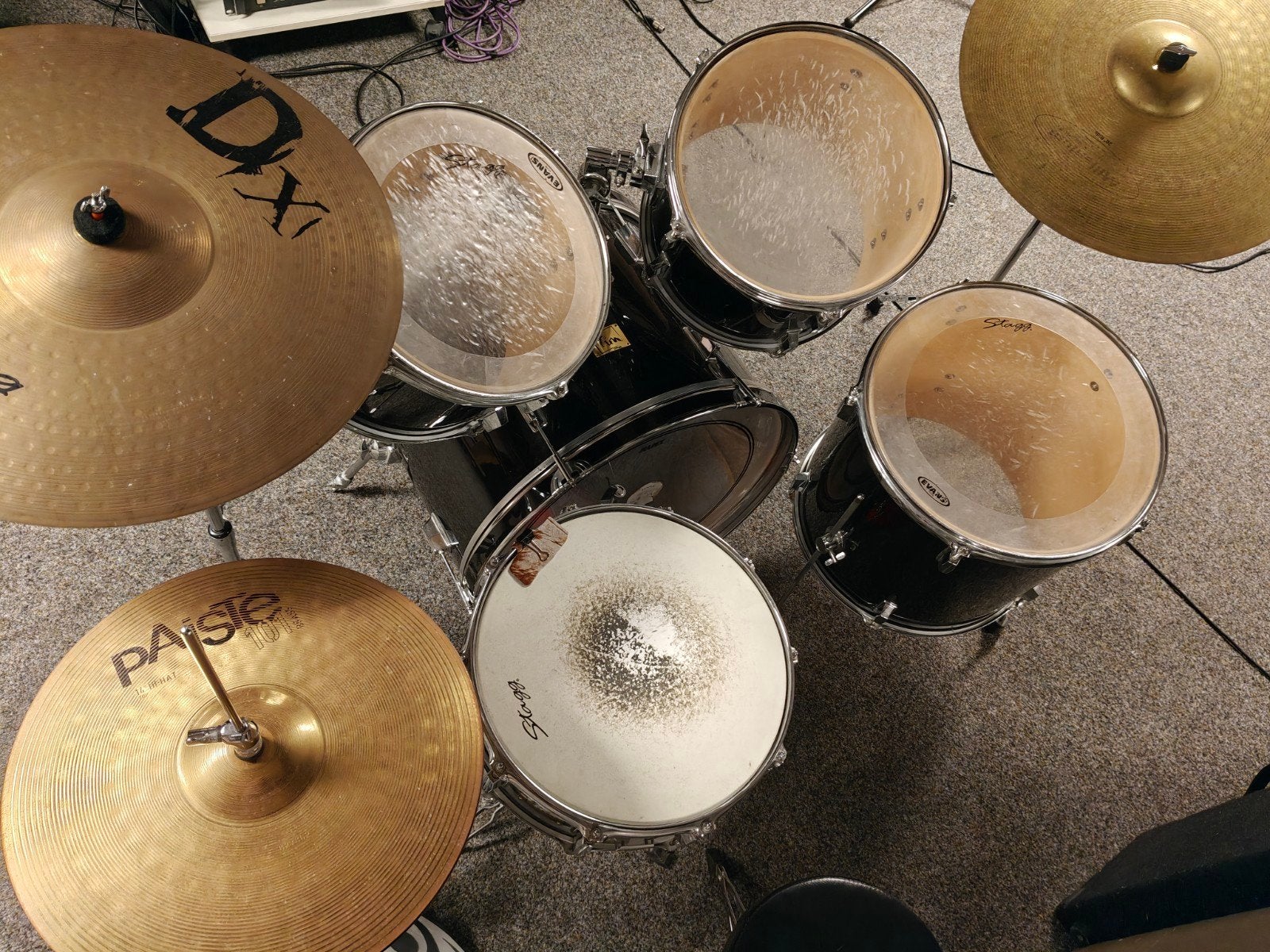 Stagg Tim drumstel met bekkens en pedaal, Muziek en Instrumenten, Drumstellen en Slagwerk, Ophalen of Verzenden