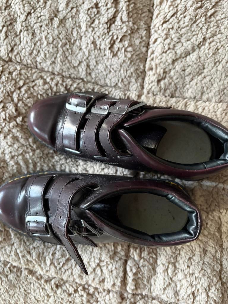 Dr Martens, Lage of Enkellaarzen, Ophalen of Verzenden, Zo goed als nieuw, Rood