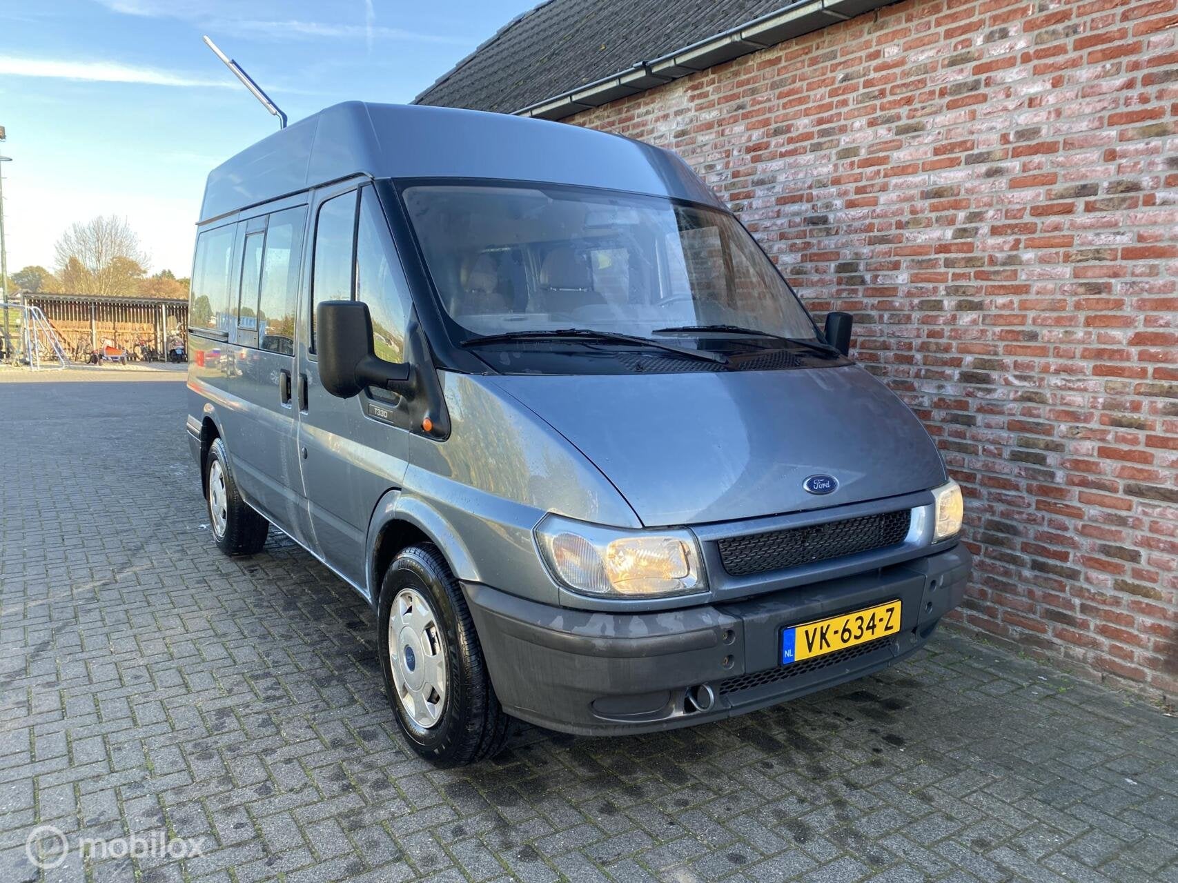 Ford Transit 330S 2.3-16V (Met rolstoellift), Auto's, 145 pk, Gebruikt, 4 cilinders, 2000 kg