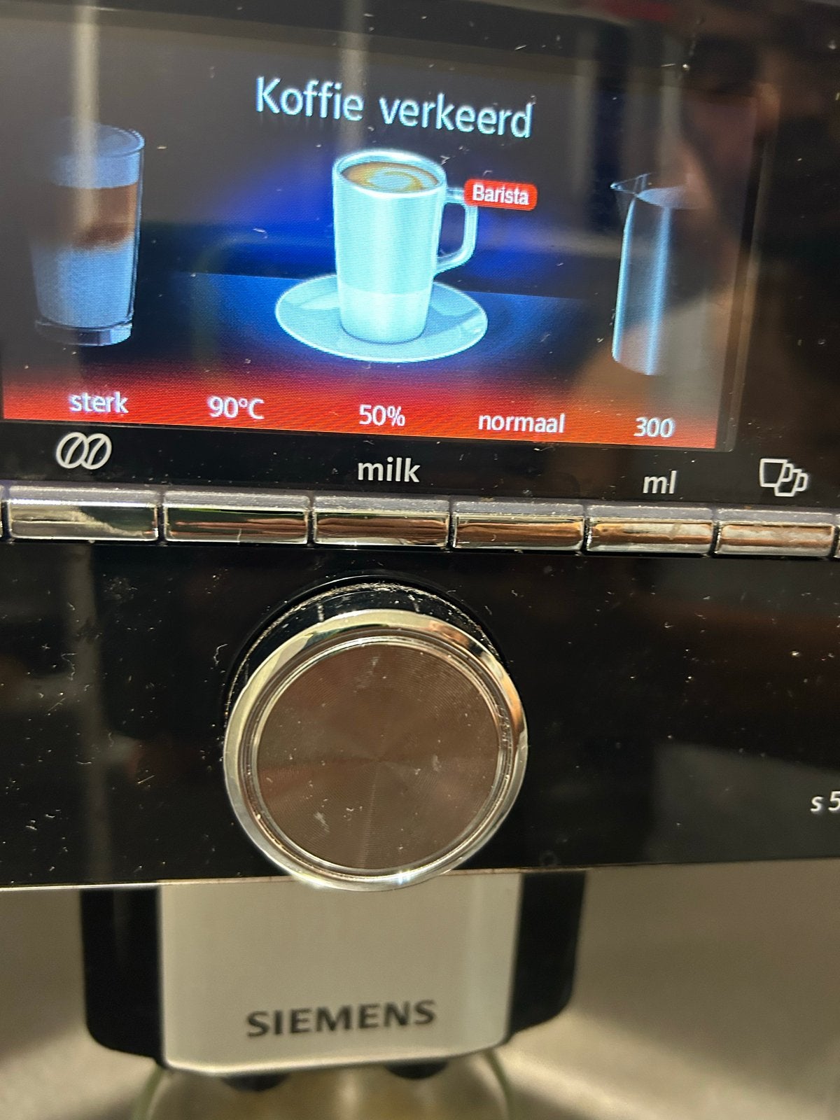Siemens EQ.9 S500 Volautomatische Koffiemachine - Defect, Witgoed en Apparatuur, 10 kopjes of meer, Koffiemachine, Niet werkend
