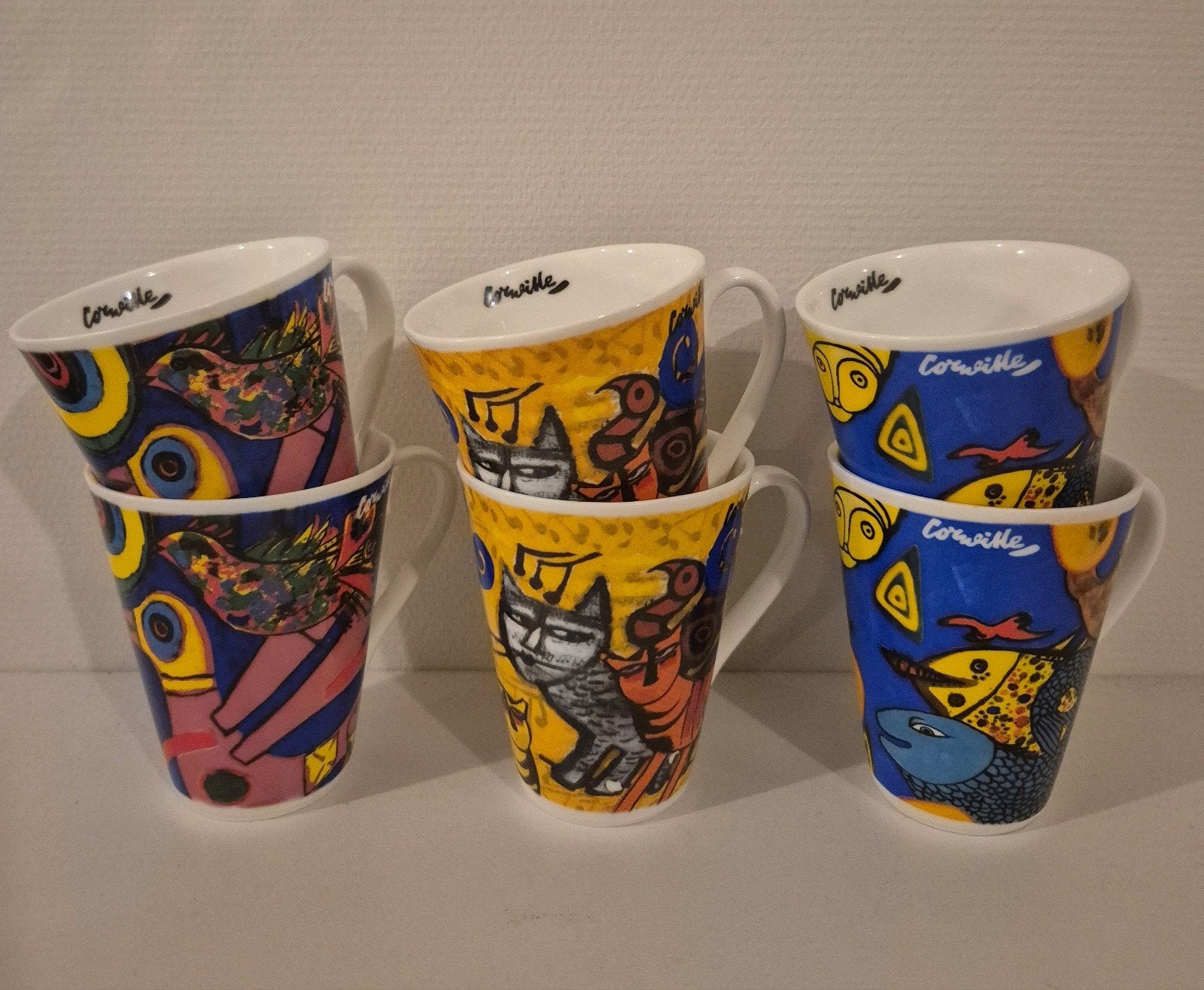 Mooie set van 6 Corneille mokken (Fine Bone China)
Te koop a, Ophalen of Verzenden, Zo goed als nieuw, Overige stijlen, Kop(pen) en/of Schotel(s)