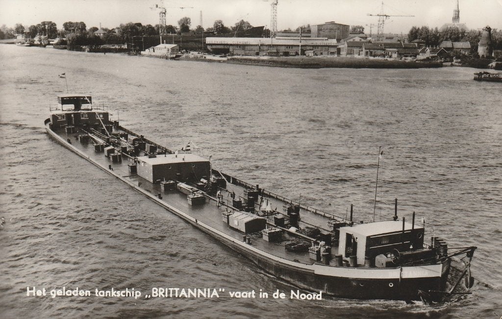 Tanker Brittania, Ophalen of Verzenden, Nieuw, Motorboot, Kaart, Foto of Prent