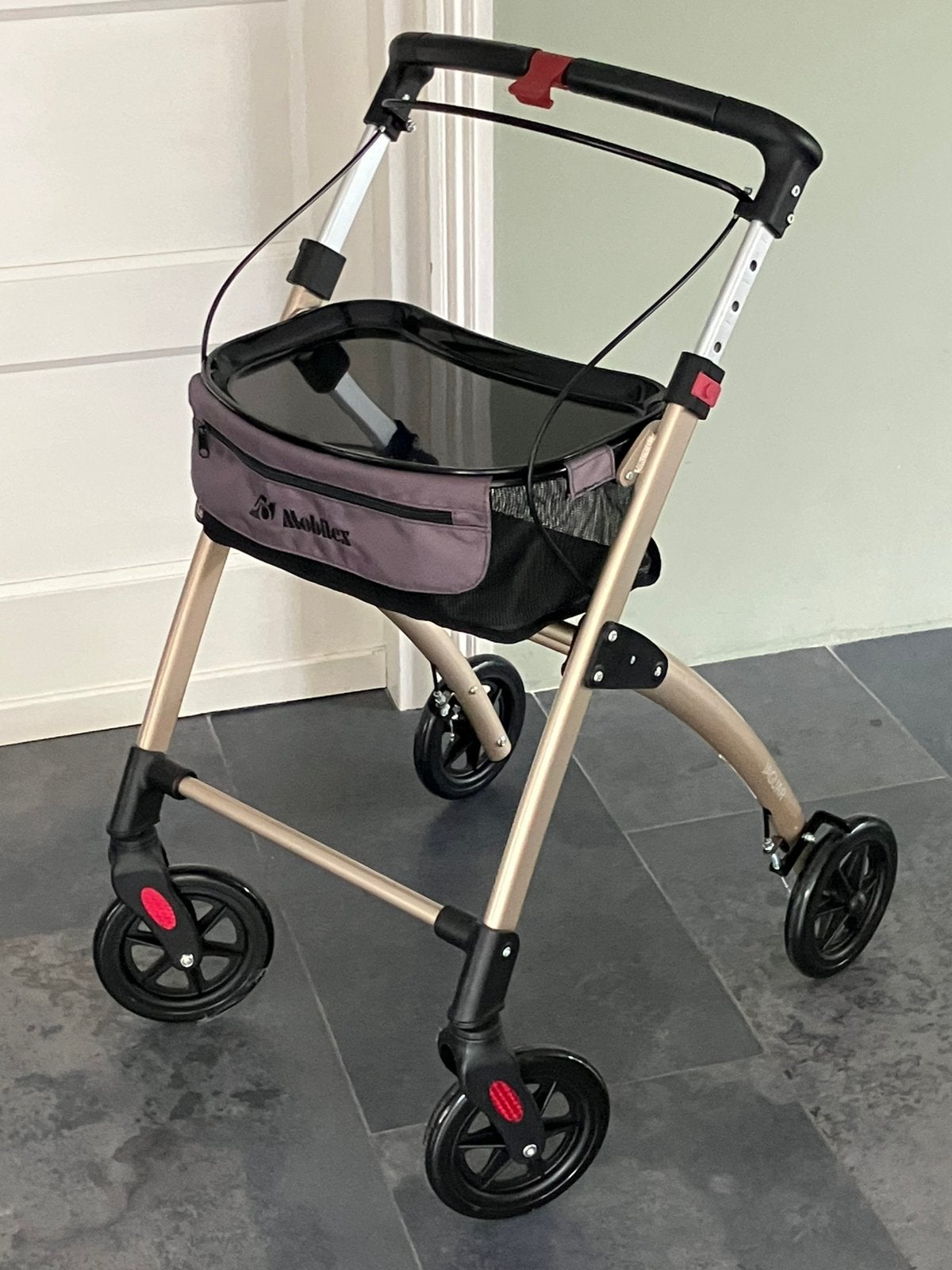 Mobilex Jaquar rollator voor binnen, Diversen, Ophalen, Zo goed als nieuw