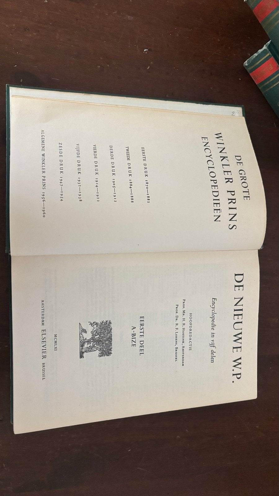 De Nieuwe Winkler Prins Encyclopedie 1960, 5 delig, Ophalen of Verzenden, Gelezen, Algemeen, Los deel