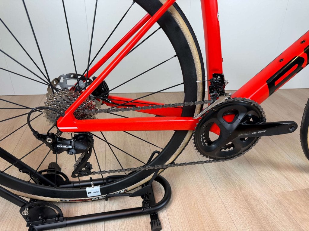 BMC Teammachine SLR Five - Shimano 105 - DT Swiss - 56 cm, 28 inch, Gebruikt, Carbon, Heren