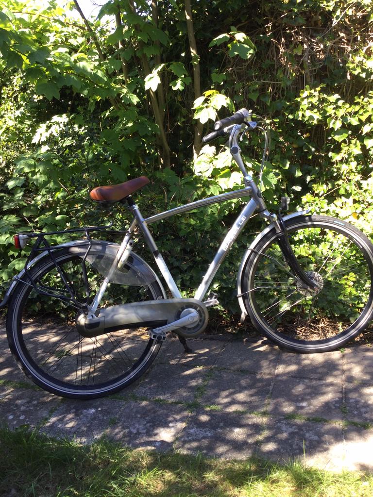 Te koop gazelle herenfiets 28 inch , 8 versnellingen, Fietsen en Brommers, Fietsen | Heren | Herenfietsen, Ophalen, Gebruikt, Versnellingen