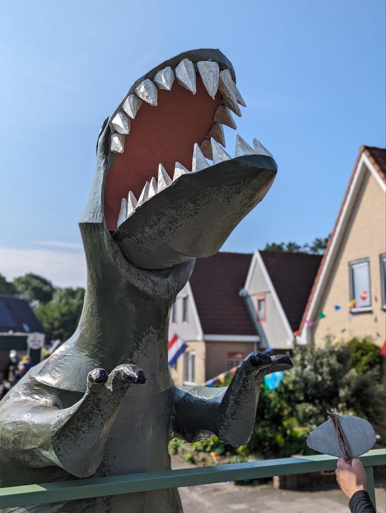 Grote dinosaurus decoratie voor dorps- of themafeest, Ophalen, Gebruikt, Versiering, Overige