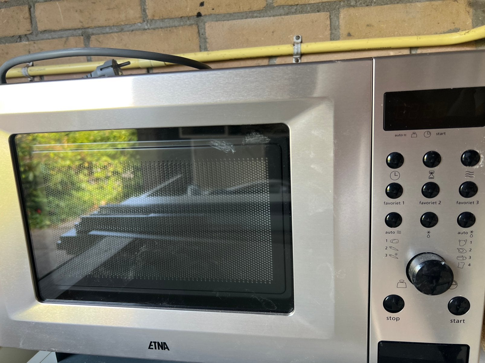 Etna magnetron, Witgoed en Apparatuur, Magnetrons, Ophalen, Gebruikt