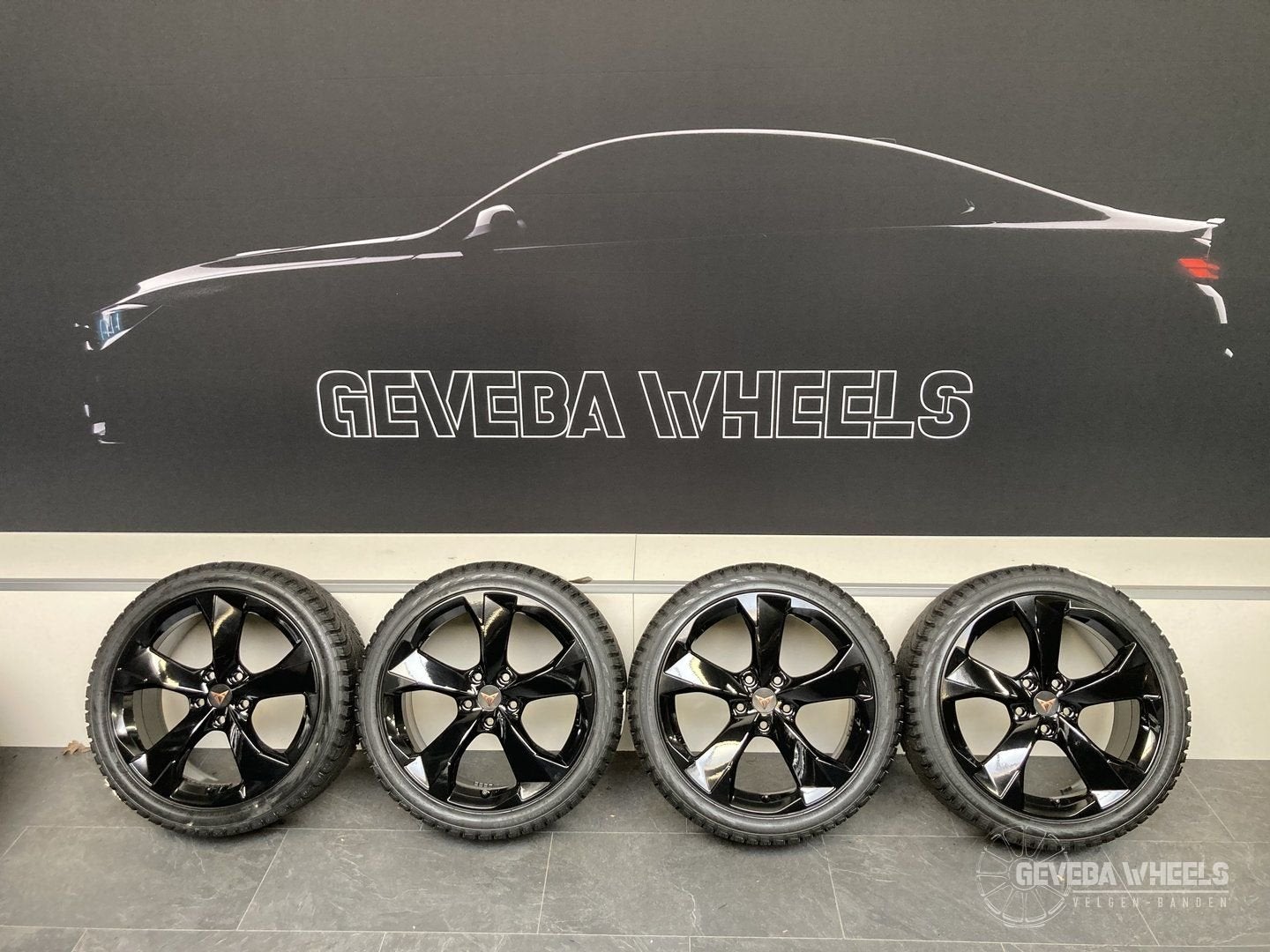 18” originele Cupra Leon / Seat Leon velgen + winterbanden, 18 inch, Gebruikt, -, -