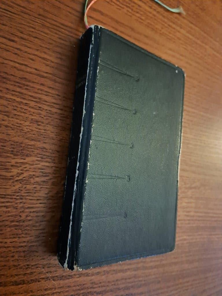 Zondagsmisboek Brepols 1957 – Anton Manche, Ophalen of Verzenden, Gelezen, Christendom | Katholiek