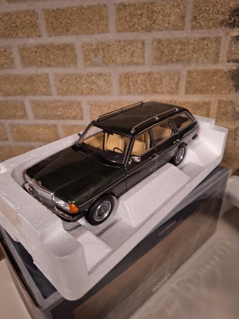 18 MERCEDES 200T W123 AMG PACKGR GOLD NOREV 183739 WRH


Vra, Ophalen, Auto, ., Nieuw