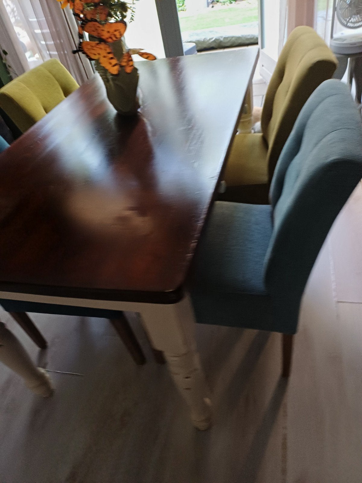 Gratis dressoir eettafel en salon tafel, Ophalen, Gebruikt