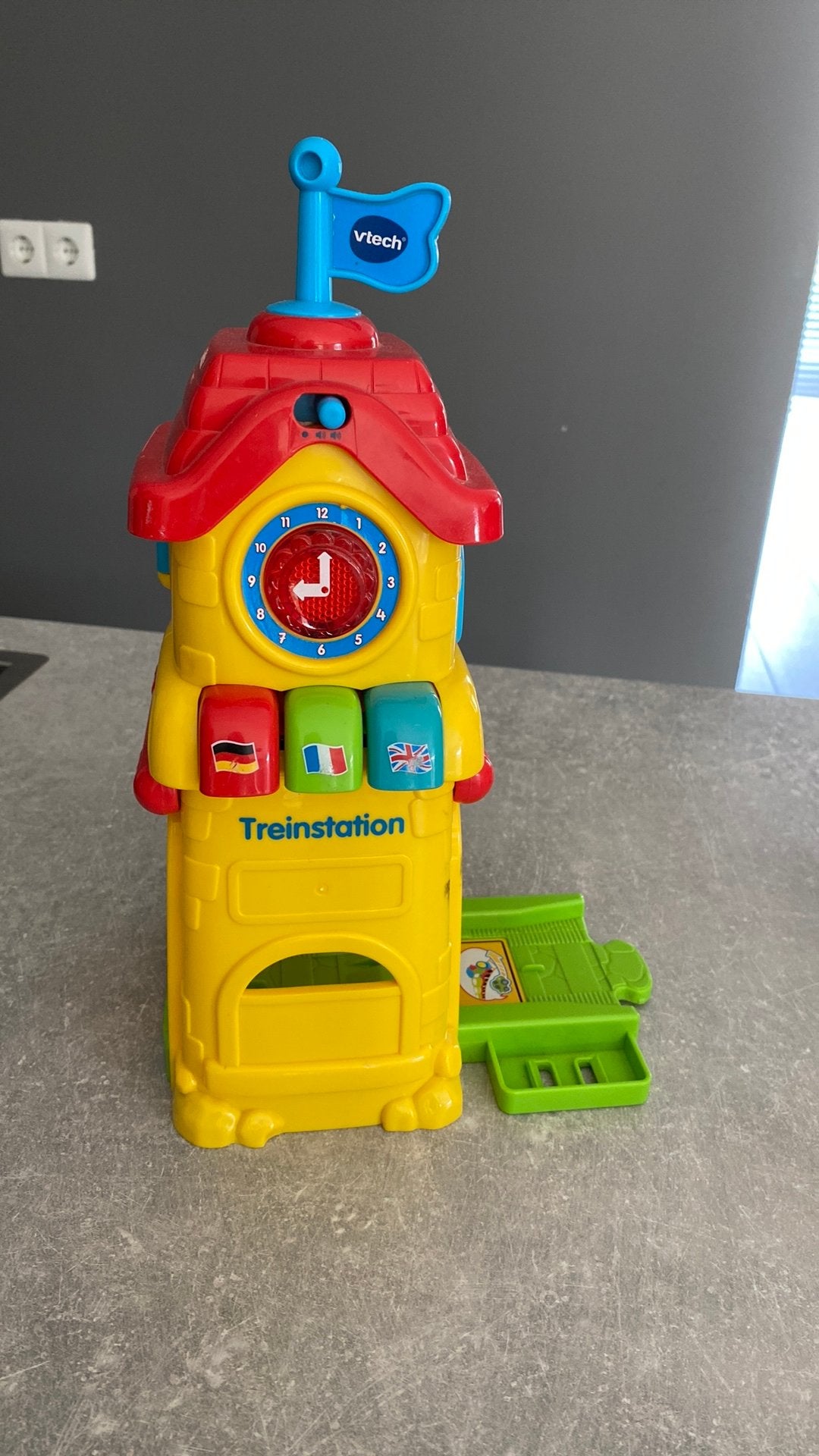 Treinstation toettoet, Ophalen of Verzenden, Zo goed als nieuw, 2 tot 4 jaar