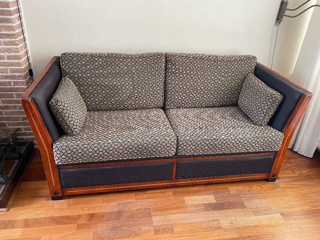 Unieke houten bank, recentelijk opnieuw gestoffeerd!, Ophalen, Klassiek, 150 tot 200 cm, Driepersoons